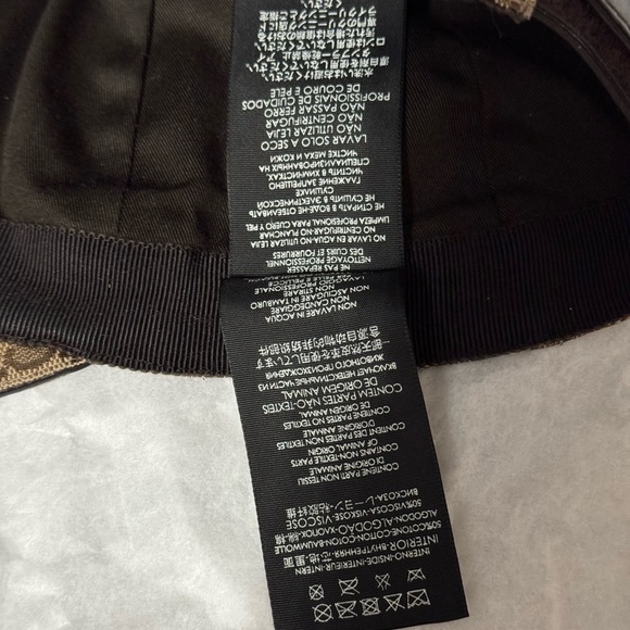 GUCCI :ORIGINAL GG CANVAS BASEBALL HAT WITH WEB - Picture 11 of 11